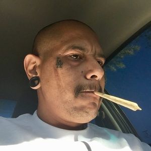 Meet your Posher, Victor